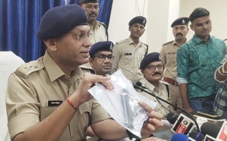 बुऱ्हानपूर जिल्ह्यातील खकनार पोलीस स्टेशन अंतर्गत पाचोरी गावातील अवैध हत्यार बनवणाऱ्या कारखान्यावर कारवाई 16 पिस्टल सह आरोपी जेरबंद