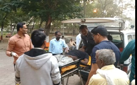 रावेर बुरानपुर रोडवरील भोकरी जवळ अज्ञात वाहनाने दिली तरुणाला धडक तरुण गंभीर जखमी