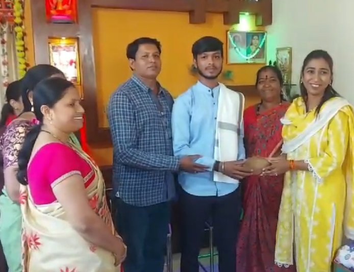 कुटुंबातील लॉन्ड्री व्यवसाय सांभाळून कल्पेश सपकाळेची अग्निवीर मध्ये निवड तालुक्यातून कौतुकाचा वर्षाव