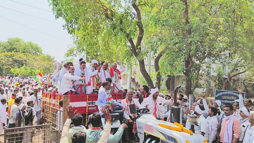 तळपत्या उन्हात नांदुरा येथे श्रीराम पाटील यांच्या रॅलीवर पुष्पवृष्टी ,प्रचंड मताधिक्याने निवडून आणण्याचा आमदार एकडे यांचा निर्धार.