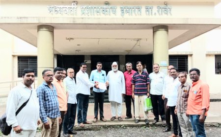 शिवद्रोही सरकारचा निषेध करण्यासाठी माता जिजाऊ पुतळ्याजवळ शेतकरी संघर्ष समिती एक दिवसीय लाक्षणिक उपोषण करणार